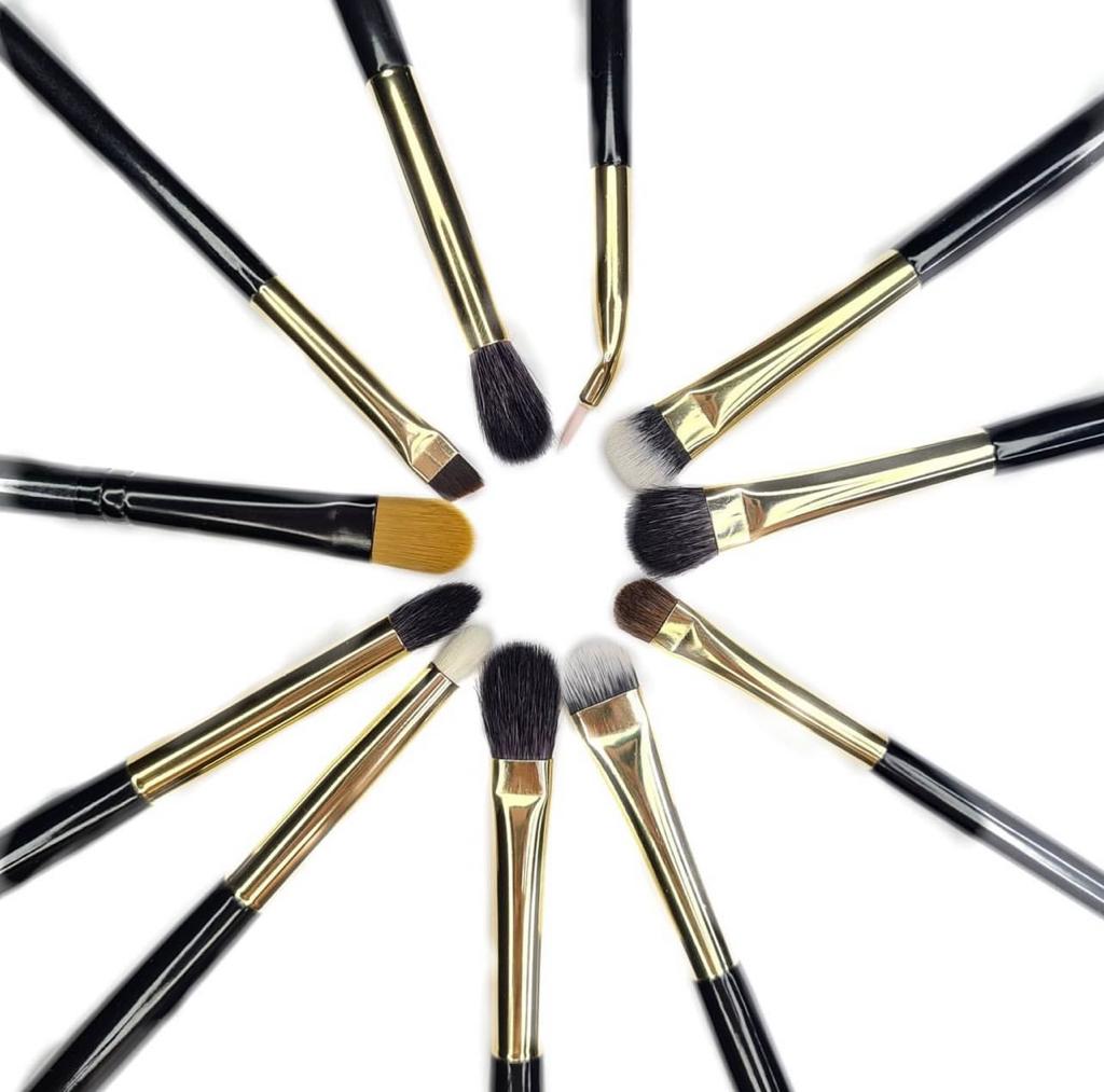 How to Care for Your Brushes and Blenders